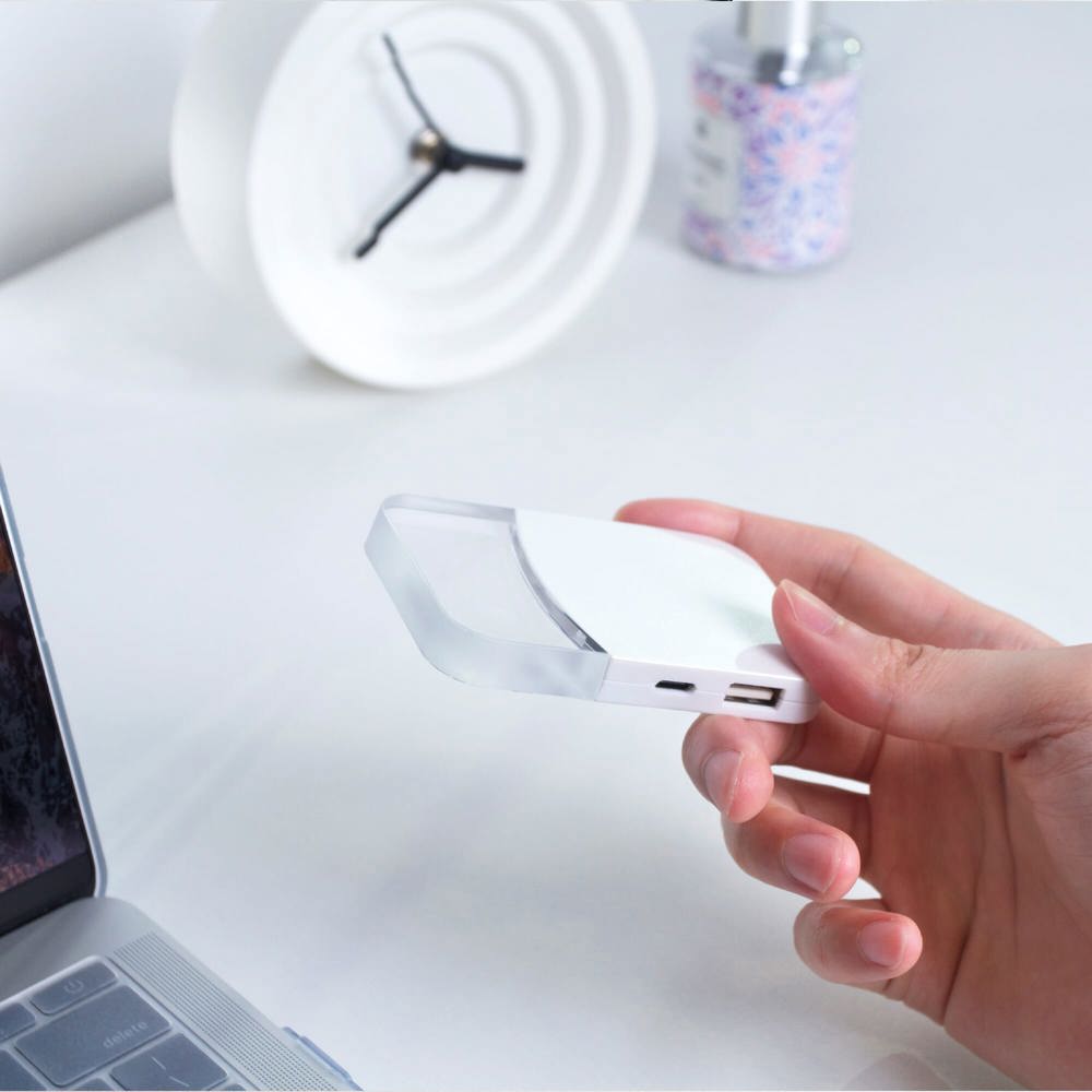 2598 | Xoopar iLo Mini Hub– 4 in 1 Adapter – USB 2.0 Data Transfer - Splitter