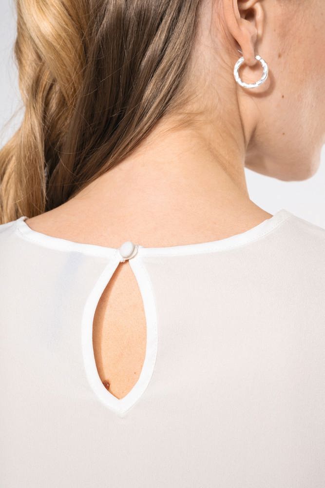 K5002 - Damesblouse in crêpe met korte mouwen