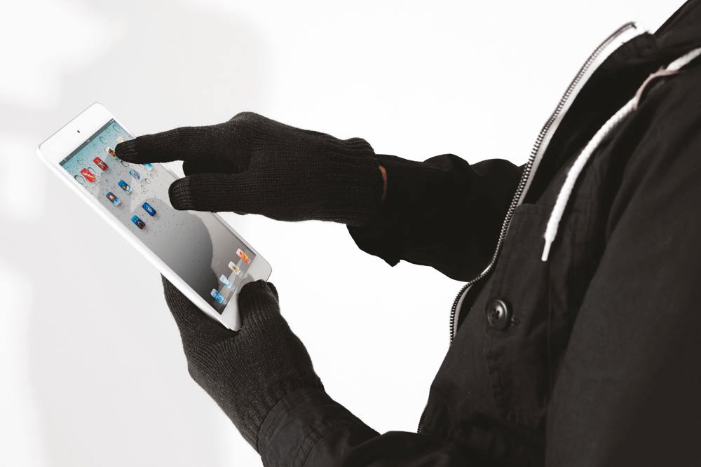 B490 - Touchscreen Smart Gloves