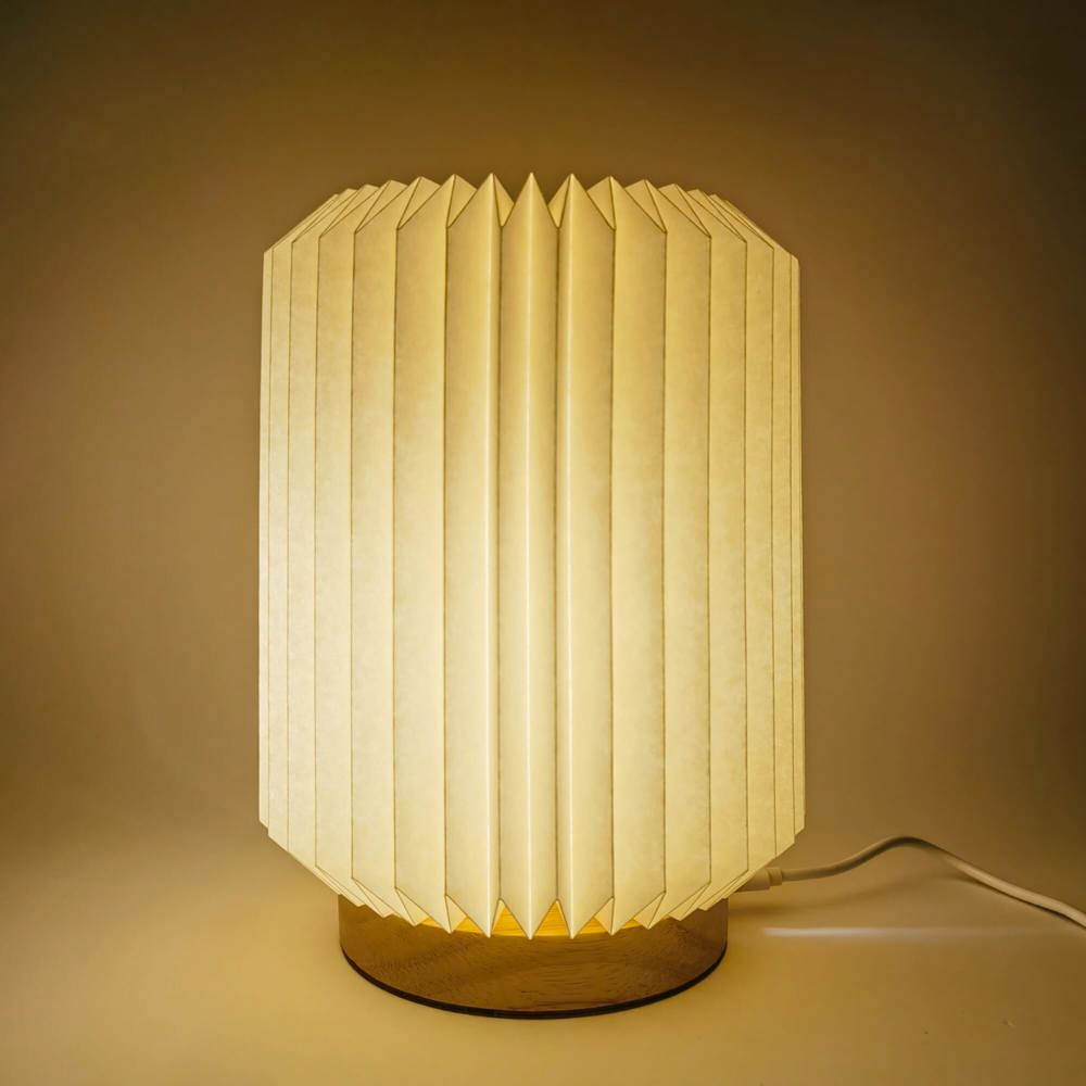 Coollux vouwbare papieren LED lamp Aurora op houten voet, 22cm